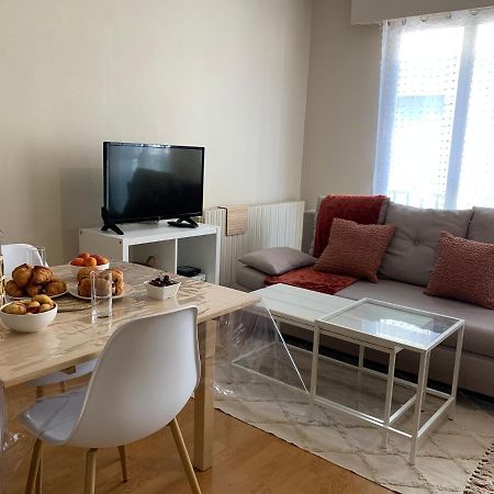 Joli Appartement En Plein Centre Libourne Eksteriør billede