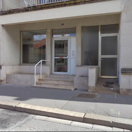 Joli Appartement En Plein Centre Libourne Eksteriør billede