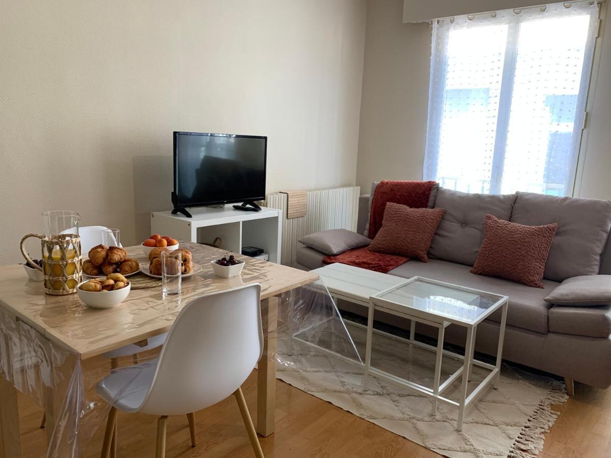 Joli Appartement En Plein Centre Libourne Eksteriør billede