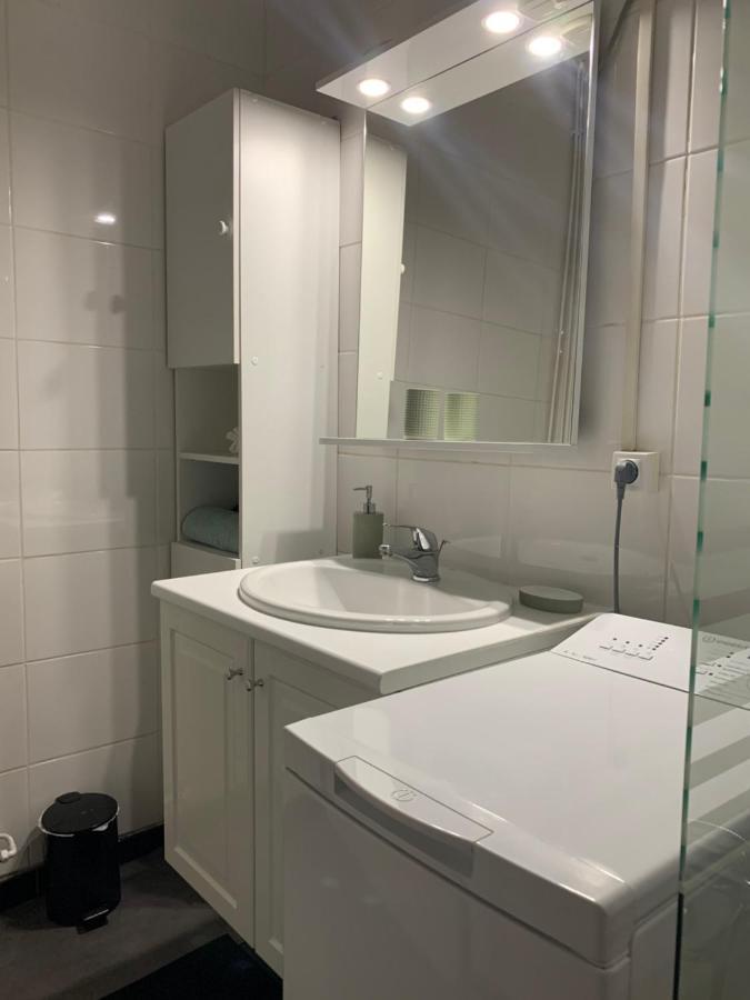 Joli Appartement En Plein Centre Libourne Eksteriør billede